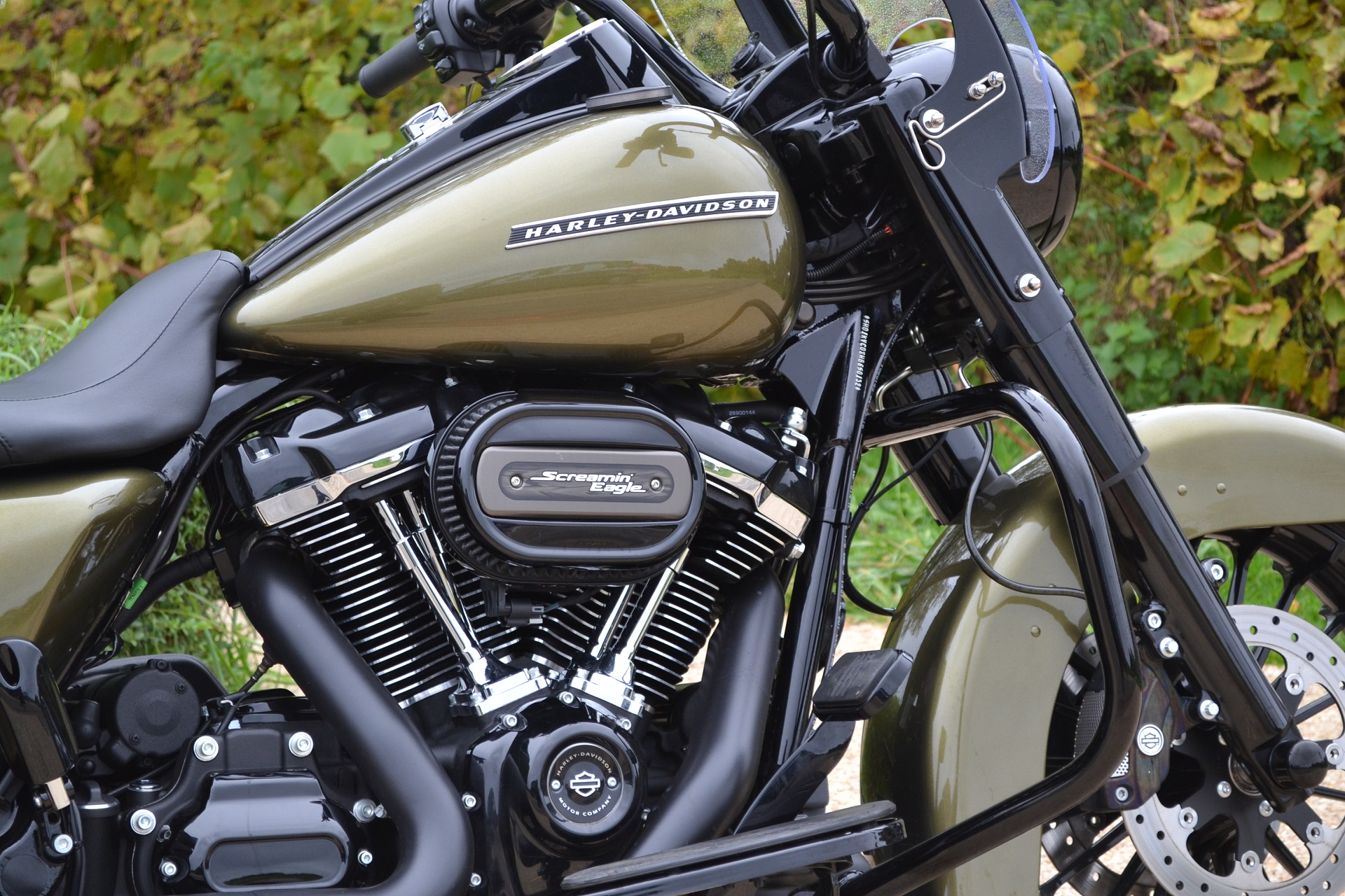 Mon Road King Special. Vive le touring! - Page 2 8f532fab347ad2fd852d5bed90fff86a
