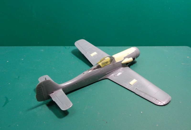 [Tamiya] 1/72 - Focke-Wulf Fw 190 D-11 (fw190) Fd39330959da15f3485cb2cb3d9981e3