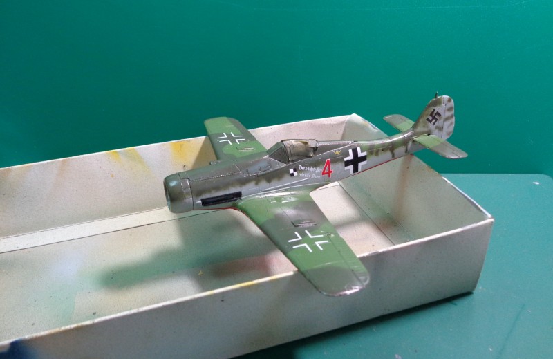 [Tamiya] 1/72 - Focke-Wulf Fw 190 D-11 (fw190) - Page 2 154a0d642d0695eb1fbdb651591d9f5c