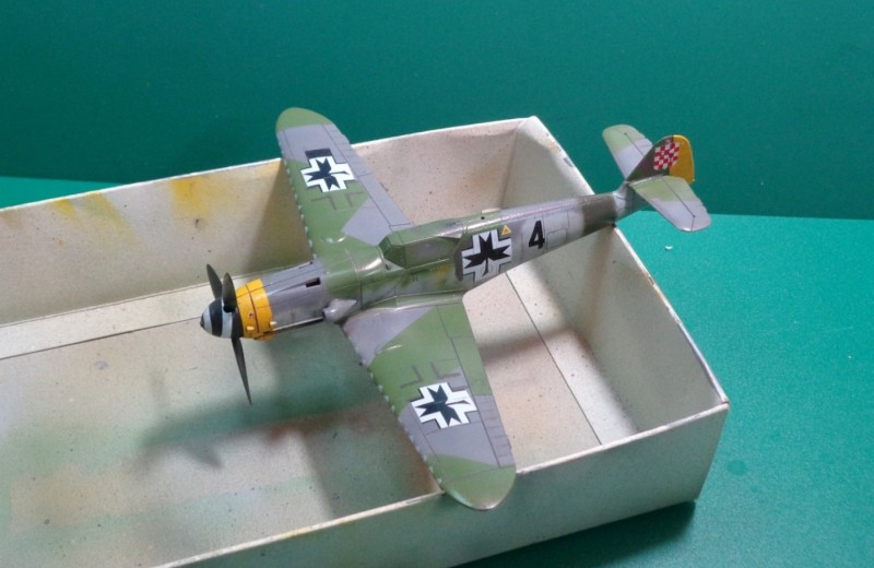 Bf.109 G-14/AS Croate - Fine Molds 1/72 - nouvelles photos le 12/09 C80176b66a02a9baba3680d09a00c764