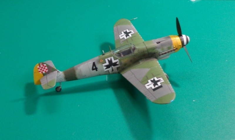 Bf.109 G-14/AS Croate - Fine Molds 1/72 - nouvelles photos le 12/09 29f3439037f17cfd92737dcaa8f2bde4