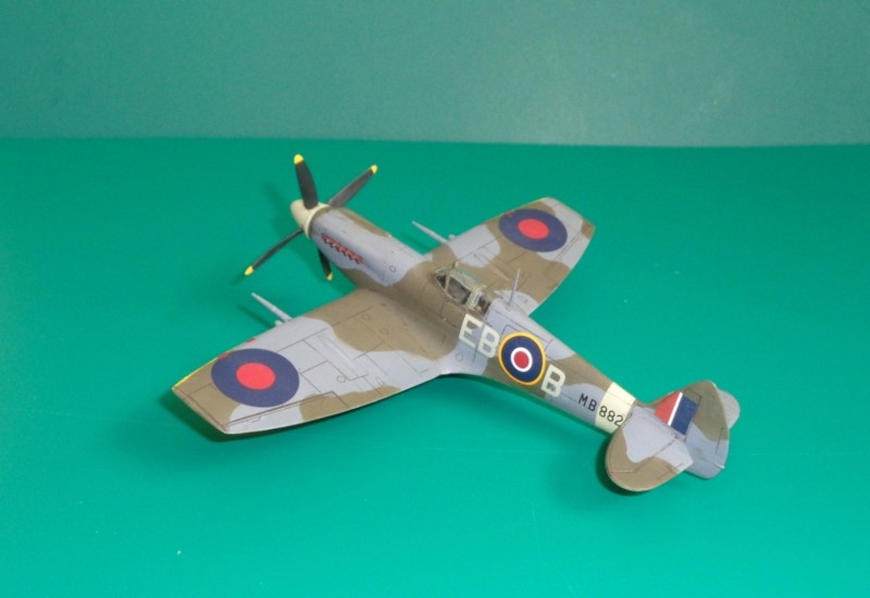 Spitfire Mk.XII - nouvelles photos le 20/08 C3cfb33b57ef000526d84081d7bb0514